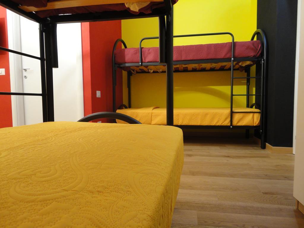 Pavia Ostello Eksteriør billede
